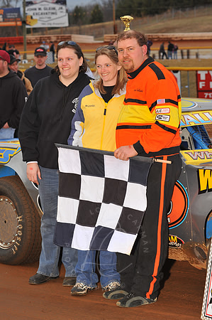 LIN_3-5-11_LLC_THU-67