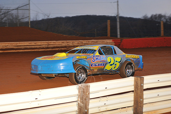 LIN_3-26-11_LLC_THU-9