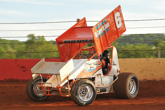 LIN_5-21-11_LLC_358-33