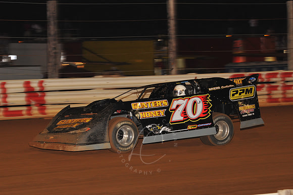 LIN_6-8-11_LLC_SLM-166
