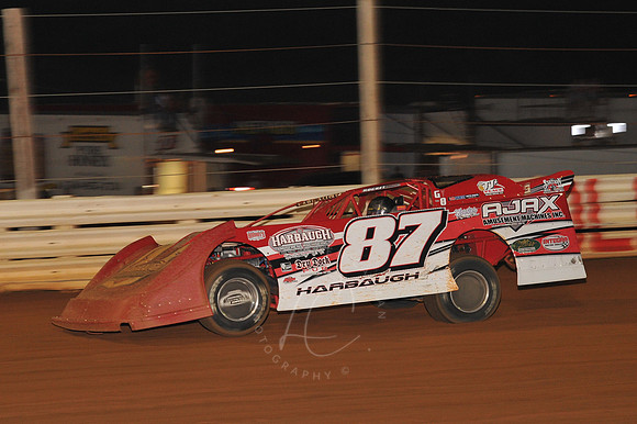 LIN_6-8-11_LLC_SLM-177