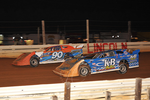 LIN_6-8-11_LLC_SLM-179