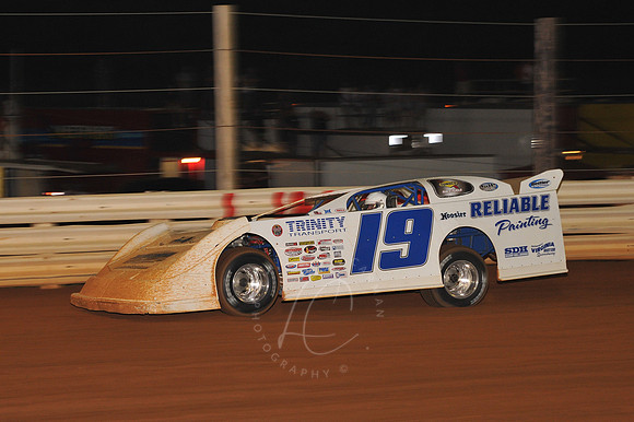 LIN_6-8-11_LLC_SLM-186