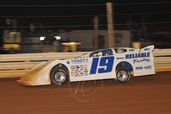 LIN_6-8-11_LLC_SLM-195