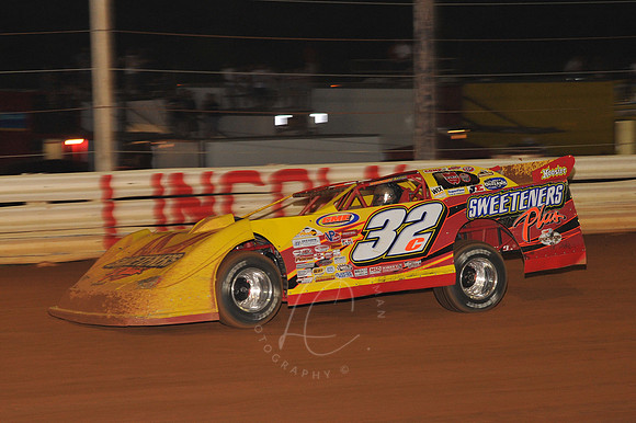LIN_6-8-11_LLC_SLM-197
