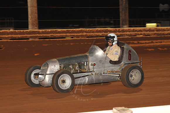 LIN_8-20-11_LLC_EMMR-14