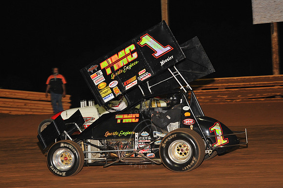 LIN_8-20-11_LLC_EMMR-52