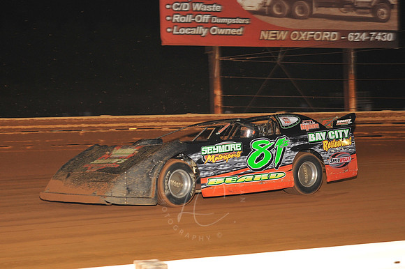 LIN_9-3-11_LLC_358 LM-8