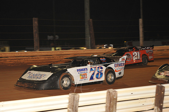 LIN_9-3-11_LLC_358 LM-16
