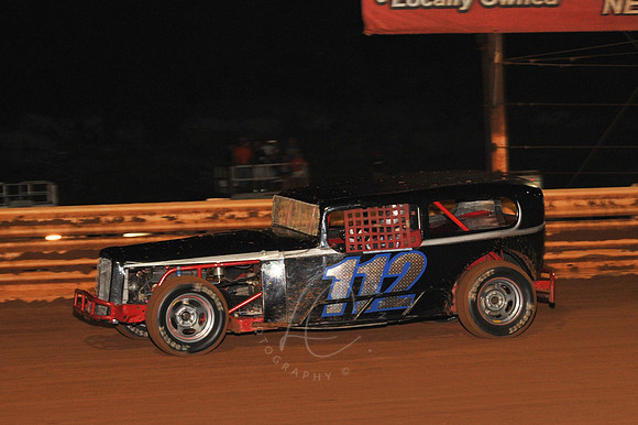 LIN_9-10-11_LLC_CLASSIC-8