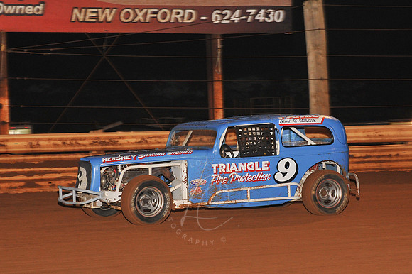 LIN_9-10-11_LLC_CLASSIC-11