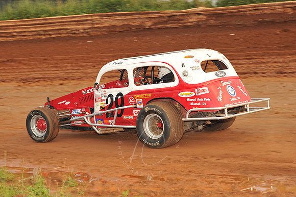 SUS_6-12-11_LLC_EMMR-9