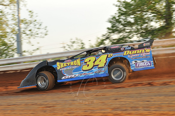 WIL_6-7-11_LLC_SLM-43