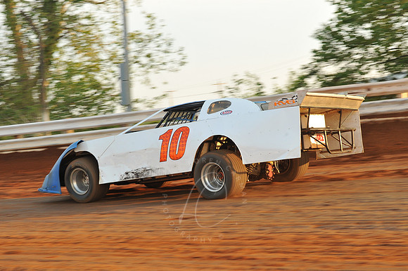 WIL_6-7-11_LLC_SLM-45