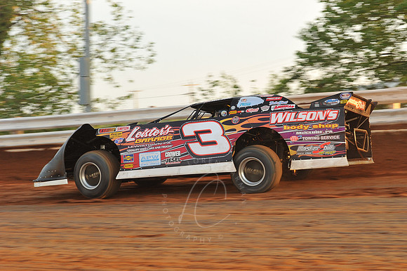 WIL_6-7-11_LLC_SLM-56