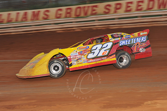 WIL_6-7-11_LLC_SLM-78