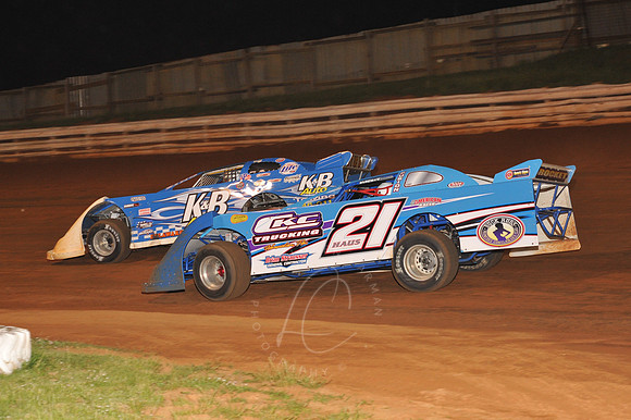 WIL_6-7-11_LLC_SLM-127