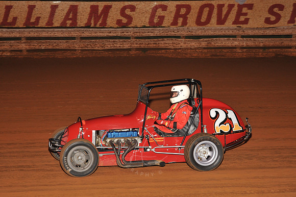 WIL_8-19-11_LLC_EMMR-5
