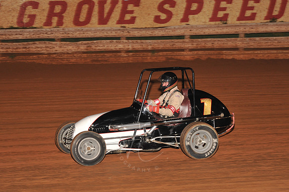WIL_8-19-11_LLC_EMMR-27