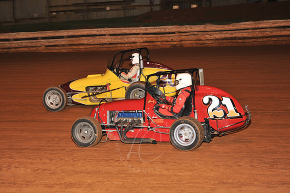 WIL_8-19-11_LLC_EMMR-33
