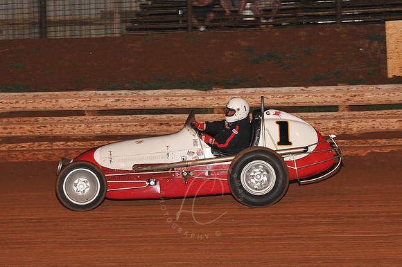 WIL_8-19-11_LLC_EMMR-38