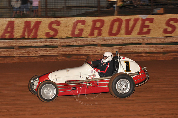 WIL_8-19-11_LLC_EMMR-41