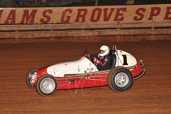 WIL_8-19-11_LLC_EMMR-47