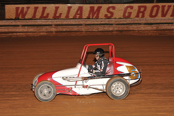 WIL_8-19-11_LLC_EMMR-49