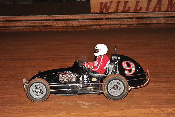 WIL_8-19-11_LLC_EMMR-50