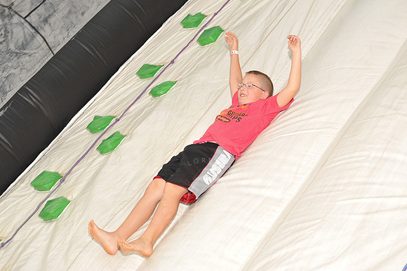 WIL_8-26-11_LLC_KIDS-5