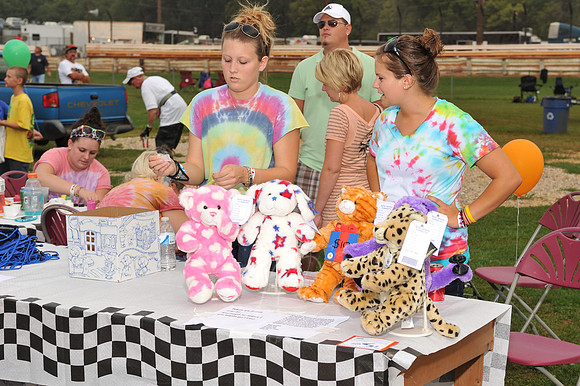 WIL_8-26-11_LLC_KIDS-8