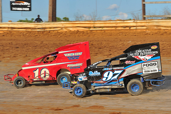PAV_7-29-12_LLC_SLING-70