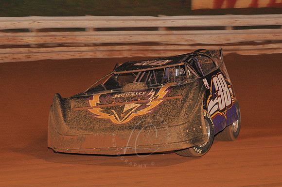 WIL_3-30-12_LLC_SLM-39