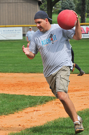 WIL_9-28-12_LLC_KICKIT-44