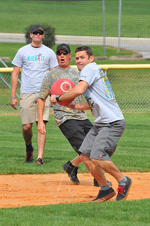 WIL_9-28-12_LLC_KICKIT-48