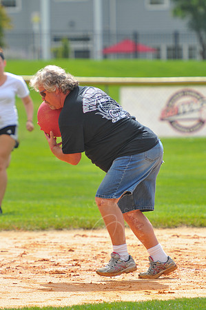 WIL_9-28-12_LLC_KICKIT-79