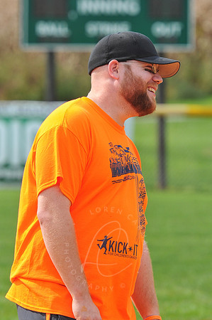WIL_9-28-12_LLC_KICKIT-113