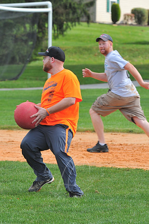 WIL_9-28-12_LLC_KICKIT-136