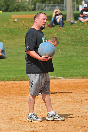 WIL_9-28-12_LLC_KICKIT-161
