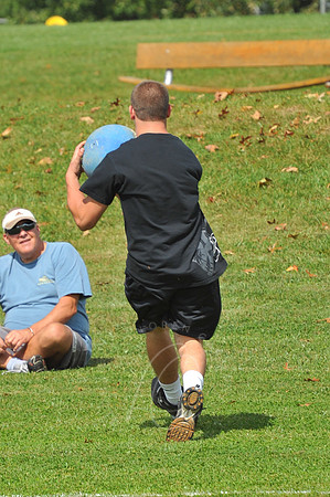 WIL_9-28-12_LLC_KICKIT-166