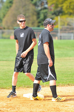 WIL_9-28-12_LLC_KICKIT-177