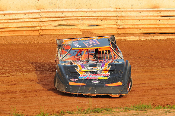 BED_8-18-13_LLC_LMS-16