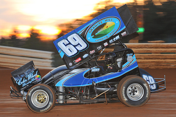 LIN_5-4-13_LLC_358-33