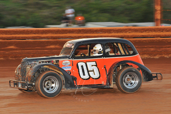 LIN_8-24-13_LLC_LEG-17