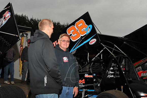 LIN_10-19-13_LLC_PITS-3
