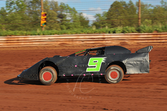 SUS_5-12-13_LLC_LM-1