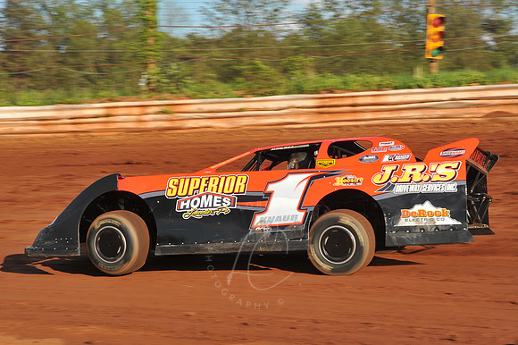 SUS_5-12-13_LLC_LM-13