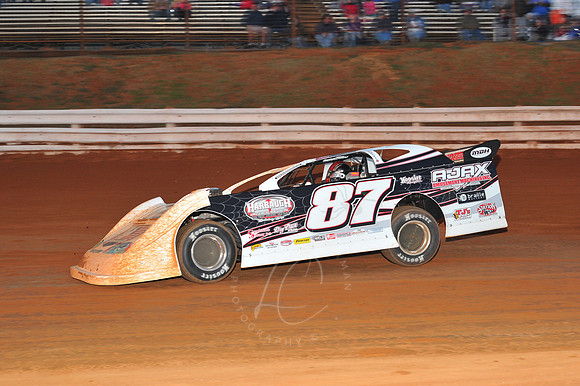 WIL_4-5-13_LLC_SLM-34