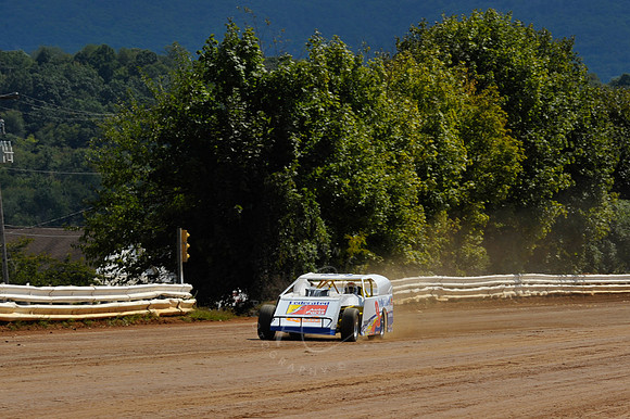 POR_9-8-14_LLC_FAPM-76