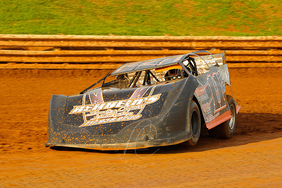 WIL_5-19-15_LLC_358LM-29